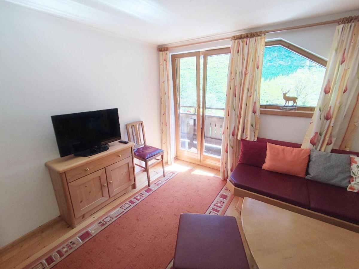 Pretty Holiday Home In Mayerhofen With Balcony Mayrhofen Zewnętrze zdjęcie